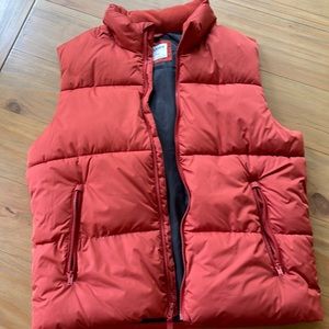 Men’s puffer vest